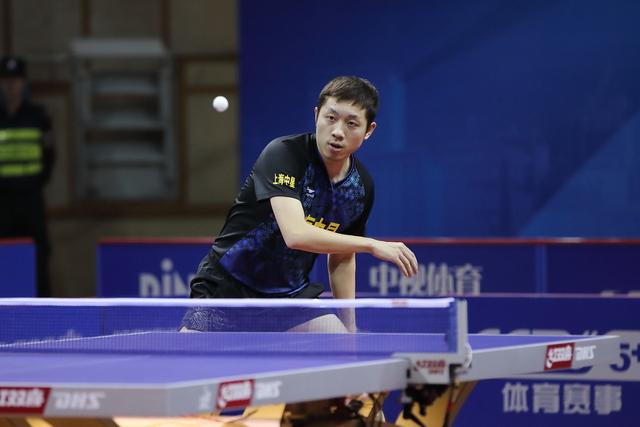 无论他宣布 无论他宣布