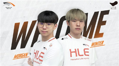 他不仅在首 他不仅在首